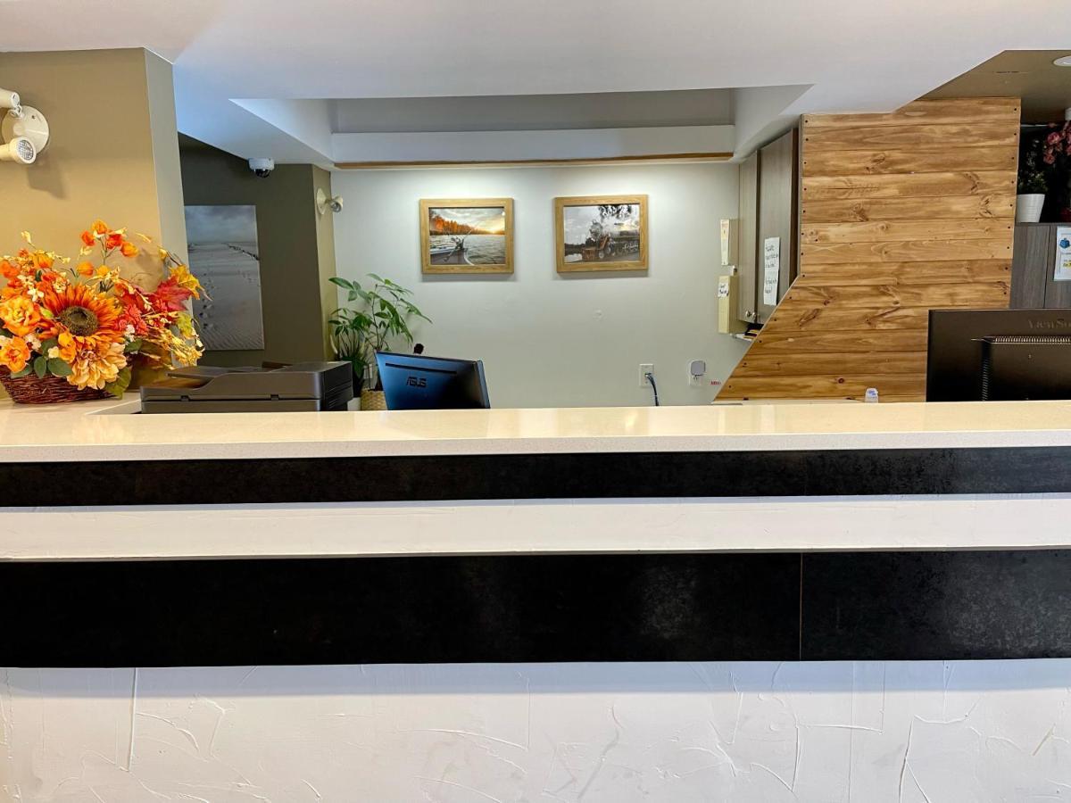 Auberge De La Gare Gatineau Ngoại thất bức ảnh