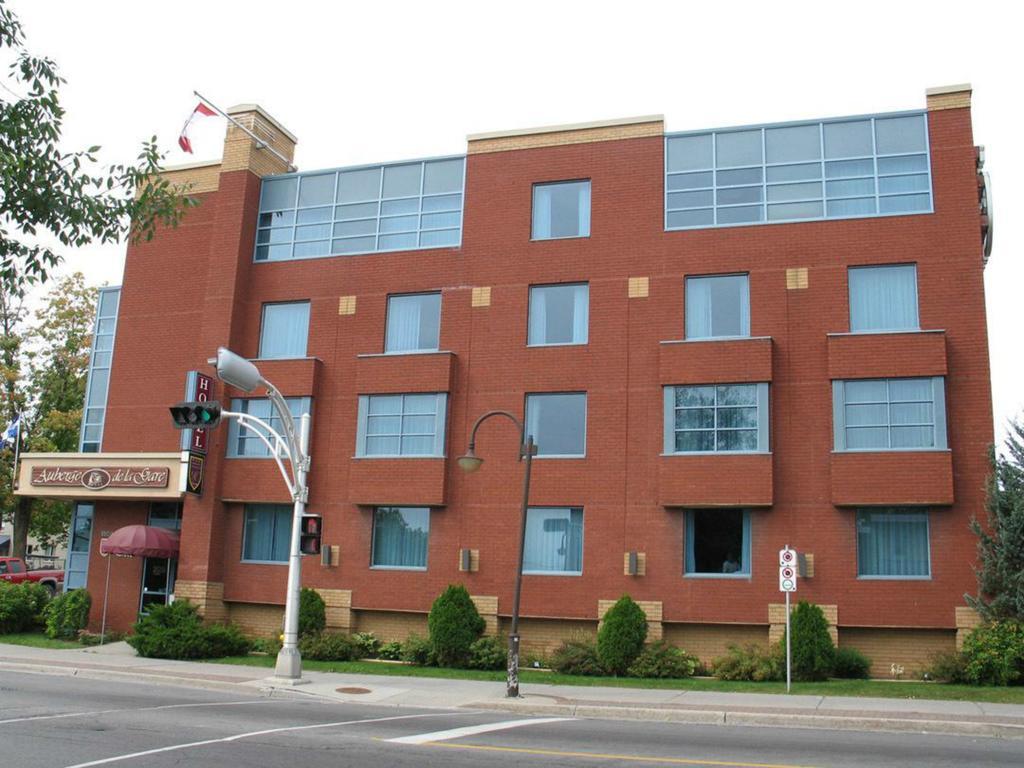 Auberge De La Gare Gatineau Ngoại thất bức ảnh