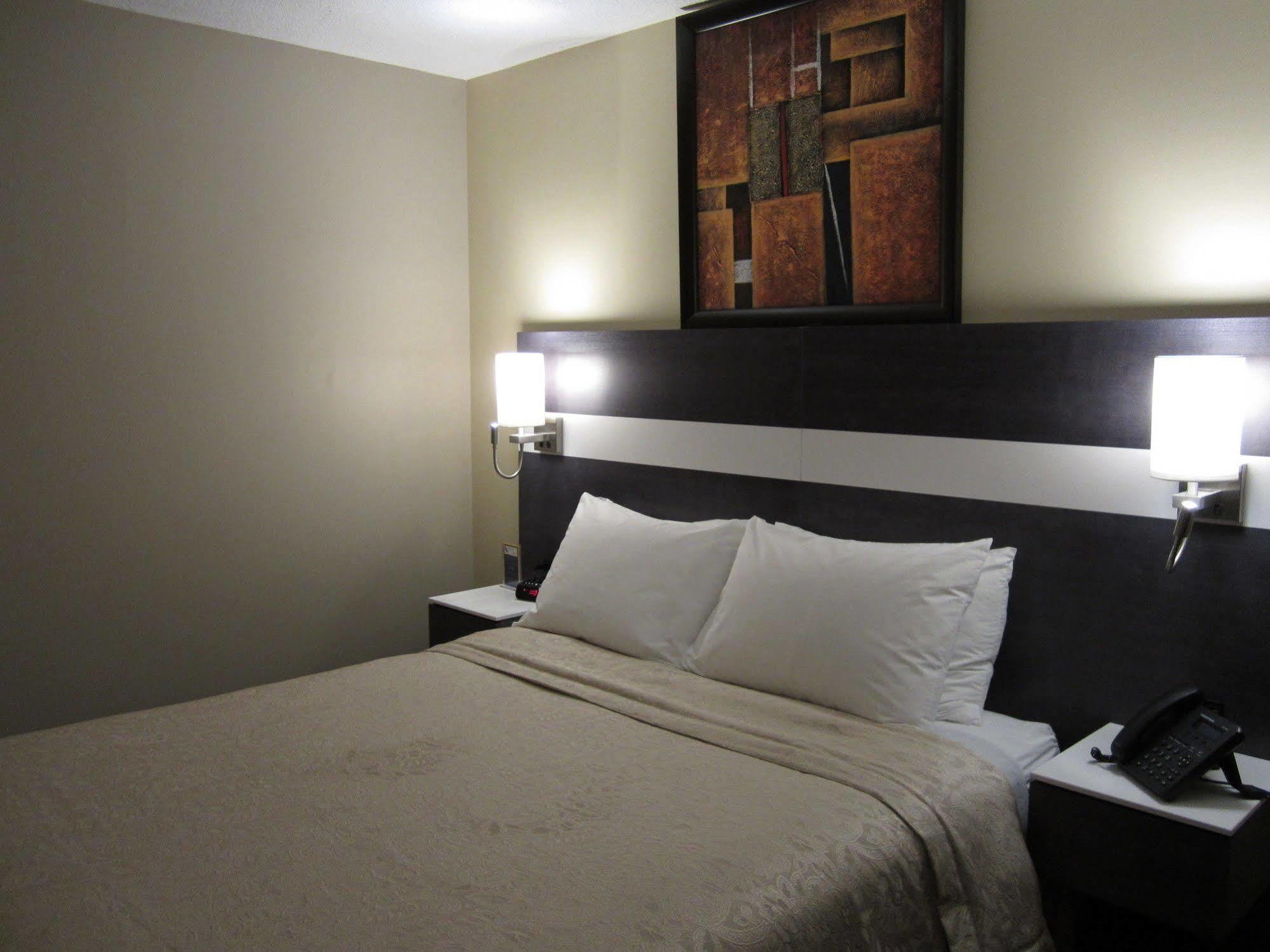 Auberge De La Gare Gatineau Ngoại thất bức ảnh