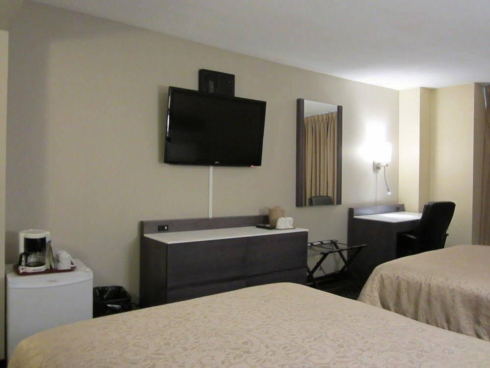 Auberge De La Gare Gatineau Ngoại thất bức ảnh